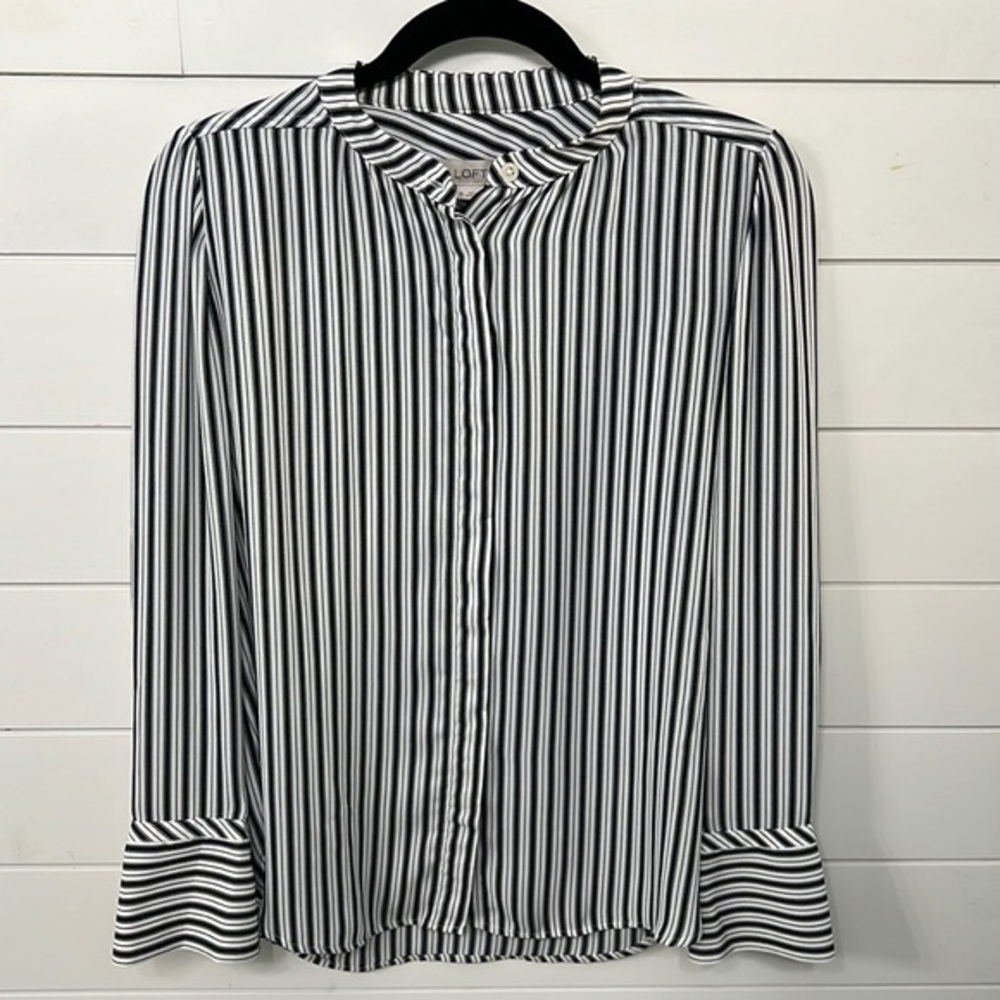 Ann Taylor LOFT Striped Blouse with Mandarin Collar - EUC